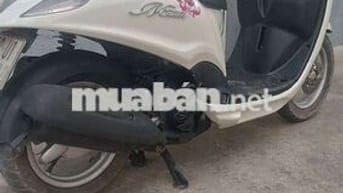 Yamaha Nozza màu Trắng