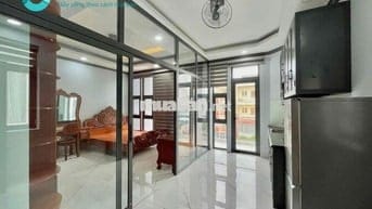 CHUNG CHƯ MINI 40M2 | 1PN TÁCH BẾP CÓ BAN CÔNG, THANG MÁY SÁT Q5 Q10