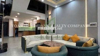 NHÀ ĐẸP 4PN NAM VIỆT Á – GẦN ĐƯỜNG BÙI TÁ HÁN – FULL TIỆN ÍCH