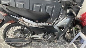 Xe zin từ a tới z chưa bổ máy xe ít đi .