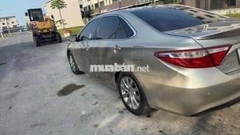 Toyota Camry 2015 SE 2.5 AT - 60000 km
