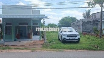 Nhà mặt tiền đường nhựa lớn TT.Ma Lâm