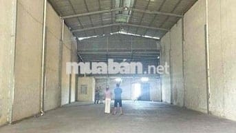 Cho thuê kho, xưởng 330m2 tại Xuân Thới Đông