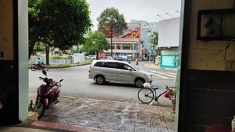 NHÀ CHO THUÊ ÚT TỊCH THUẬN LỢI KINH DOANH