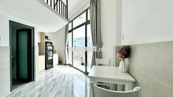 Duplex ban công, full nội thất ngay Kênh Tân Hoá, nhà mới gần VHU