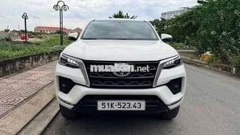 Toyota Fortuner 2022 2.4 4x2 MT - 78000 km