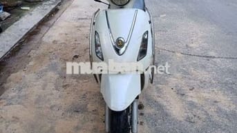 SYM Attila Elizabeth Trắng 125cc