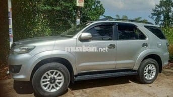 2012 2.7V - 180000 km