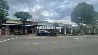 chính chủ cần bán gấp cặp nhà trọ ở Bến Cát 300m2 thu nhập ổn định