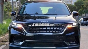 Kia Carnival 2023 Premium 2.2D 7S - 50000 km