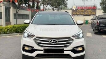 Hyundai Santa Fe 2018 2.2L 4WD - 133333 km