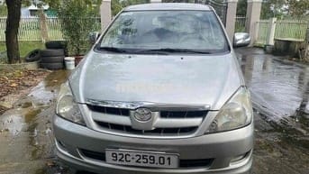 Toyota Innova 2008 G - 89000 km