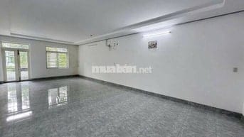 Cho thuê nhà 1 trệt 3 lầu đường bùi quang trinh, khu dân cư phú an