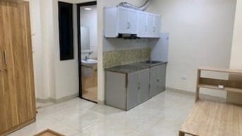 Nhà mới,ngõ xe ba bánh,đi 15 m ra đường ô tô,sát hồ.