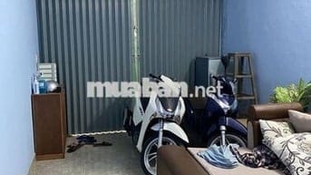 Nhà cấp 4 mặt tiền đường nguyễn khuyến