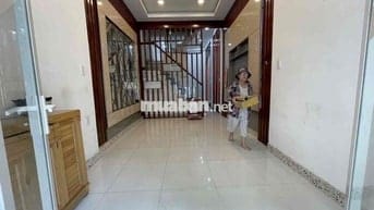 Nhà Đẹp HXH Thông đg PVC P14: 3.5x12m, 3pn, 2wc