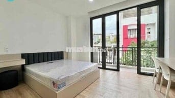 💐STUDIO BAN CÔNG - NỘI THẤT CAO CẤP - GẦN NGÃ TƯ HÀNG XANH