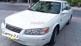 Camry 2000 Le - 299999 km