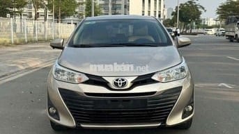 Toyota Vios E 2020 màu vàng cát