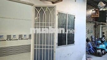 Nhà hẻm gần quốc lộ 22 có sổ hồng Hồ Chí Minh