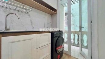 CHÍNH CHỦ CHO THUÊ STUDIO FULL NT NGAY TRUNG TÂM VÀ NHIỀU TIỆN ÍCH