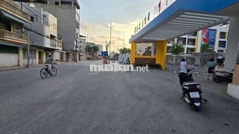 ĐẤT MẶT PHỐ ĐỨC GIANG VỈA HÈ ,KINH DOANH