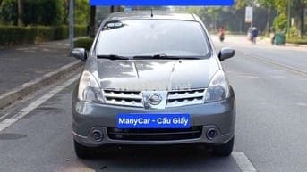 Nissan Livina 2011 1.8MT Xám