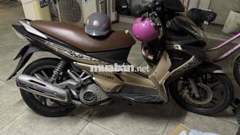 Suzuki Thể thao màu Vàng đồng