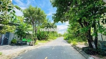 Bán nhanh lô đất đường Vân Đài Nữ Sĩ , gần nhà sáng tác