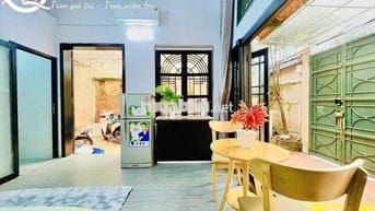 Cho thuê phòng cửa sổ trời ở Nguyễn Trung Ngạn Q1 gần Cầu Ba Son