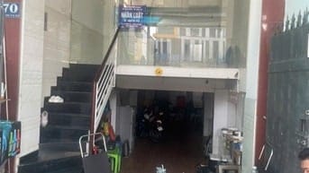 Chính chủ gửi cho thuê mặt bằng mặt tiền số 70 Thành Thái Phường 12 Qu