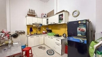 "Cỗ Máy In Tiền" 10.7 Tỷ: Nhà Hẻm Xe Tải, Đang Cho Thuê 3PN, LN Cao