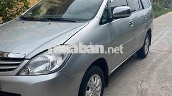 Toyota Innova 2011 G - 86836 km