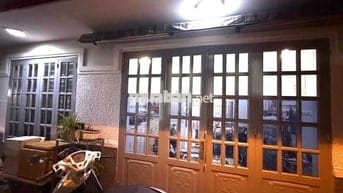 nhà ngang 7,2m dài 8m gần vòng xoay Phú Lâm Q6