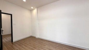 Deal ngon: Nhà Quận 12 61m², sổ riêng – giá 2 tỷ 130