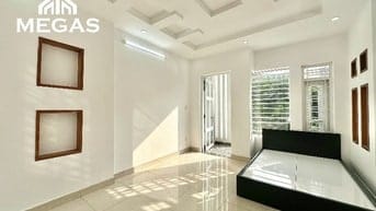 CHO THUÊ CĂN HỘ BAN CÔNG THOÁNG NGAY MŨI TÀU ÂU CƠ - LUỸ BÁN BÍCH