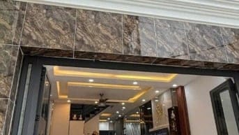 BÁN NHÀ –LÔ NHÍ ĐƯỜNG PHÚ THUẬN ,Q7 ,CŨ , 