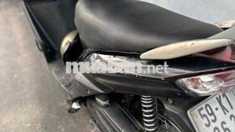 Yamaha Ultimo Đen Tự động