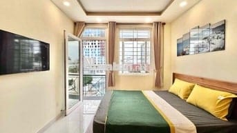 CHO THUÊ CĂN HỘ BAN CÔNG CỰC SÁNG GẦN VÒNG XOAY DÂN CHỦ-GIÁ SIÊU HỜI