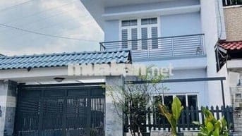 BÁN NHÀ MT HƠN 100m2 ĐẶNG THÚC VỊNH 4 PHÒNG ĐƯỜNG XE TẢI Nhà 3 TẦNG