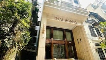 Bán nhà Đại Cồ Việt, ô tô đỗ cửa, 3 bước ra công viên, sát các trường 