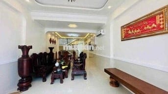 BÁN NHÀ 01 TRỆT, 01 LẦU PHƯỜNG 9, THÀNH PHỐ VĨNH LONG GẦN KHU HÀNH HC