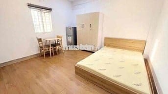 Cho thuê phòng thang máy ở Trần Hưng Đạo Q5 gần Q1, ĐH Y Dược ĐH UEH