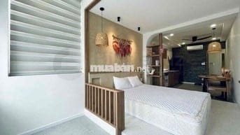 Cho thuê căn hộ 1 phòng ngủ thiết kế hiện đại ngay trung tâm quận 10
