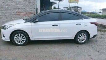 Hyundai Accent 2023 Trắng Số sàn