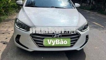 Hyundai Elantra 2017 2.0 AT - 90000 km