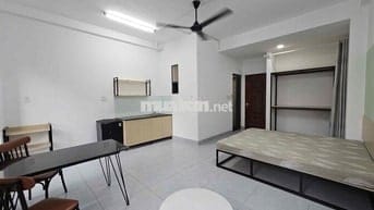 Nhà mặt tiền kdc h Bình Chánh free gym và hồ bơi. Hợp đồng pass còn 9T