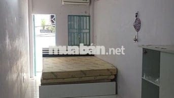 Cho thuê phòng ban công gần cầu chữ Y