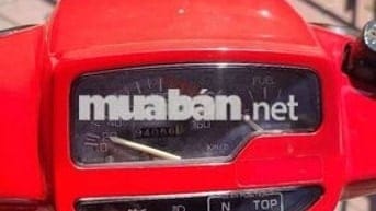 Yamaha 2 thì màu Đỏ đã sử dụng