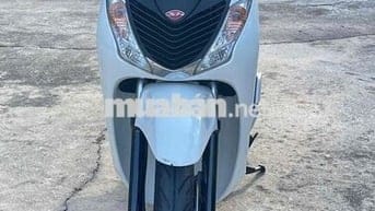 sh ý 150i đầu máy 102. chính chủ.